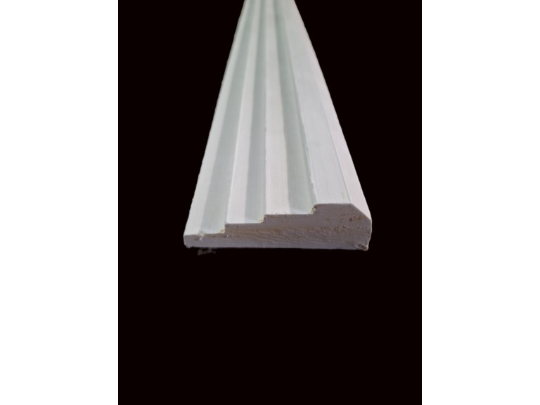 Moulure plâtre asymétrique